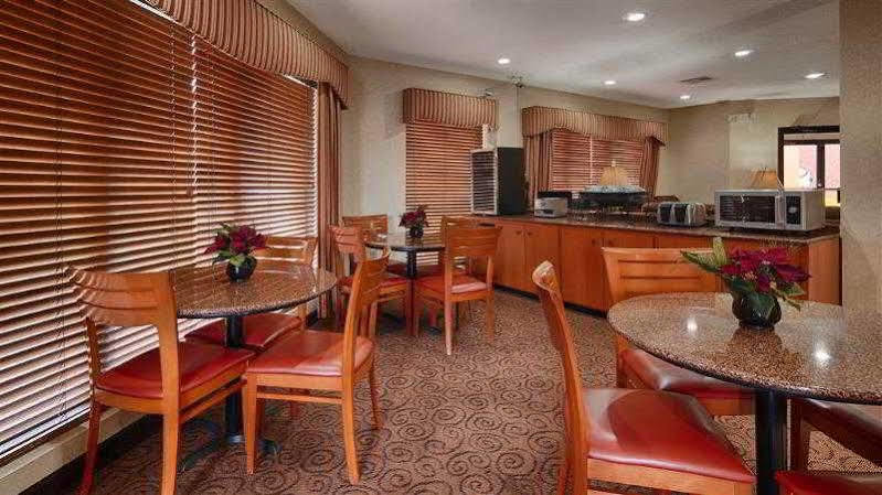 Best Western Airport Inn Pearl Εξωτερικό φωτογραφία